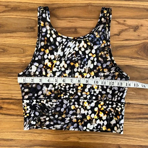 Lululemon Power Pivot Tank - Picture 3 of 4